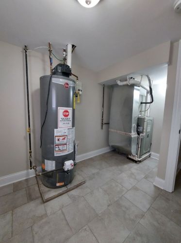 1605 15 Ave, Broadview IL 60153-1205 exterior