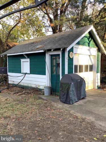 1730 42 St, Camden NJ 08110-2119 exterior