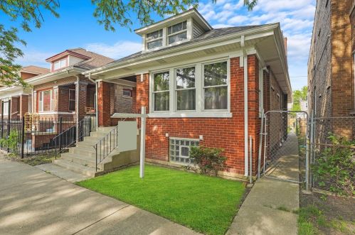 6230 Talman Ave, Chicago, IL 60629-1608