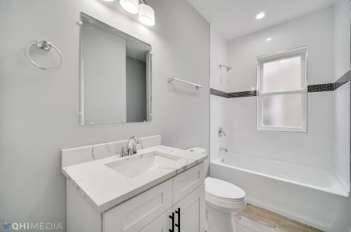 7654 Bishop St, Chicago IL 60643-4411 exterior