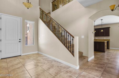 23212 40th Pl, Phoenix AZ  85050-8746 exterior