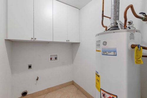 8205 Alabama Dr, Austin TX 78745-7613 exterior