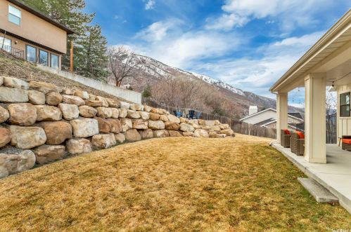 11623 Broadview Way, Sandy UT 84092-5628 exterior