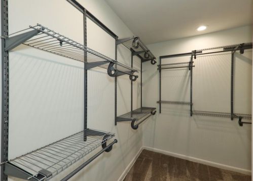 4445 Upham Ave, Milwaukee WI  53220-5122 exterior