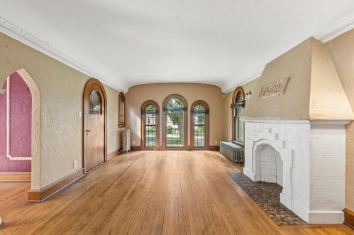 3040 62, Milwaukee WI 53214-1821 exterior