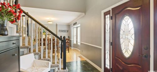 1925 Foxmoor Cir, Sandy UT 84092-5265 exterior