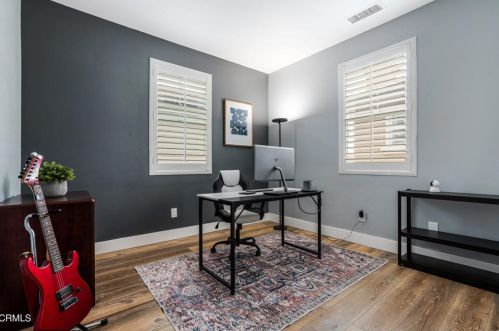 1404 Donegal Way, Oxnard CA  93035-1442 exterior