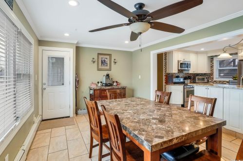 1010 7th St, Babylon NY  11704-4210 exterior