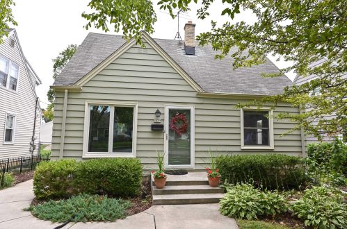 3257 88th St, Milwaukee, WI 53222-3603