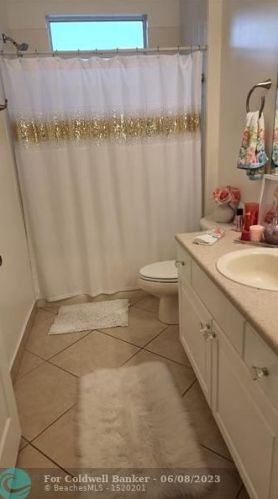 1807 Jamesport Dr, Fort Pierce FL 34953-4599 exterior