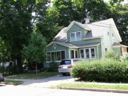 85 Brookside Ave, Newton, MA 02460-1523