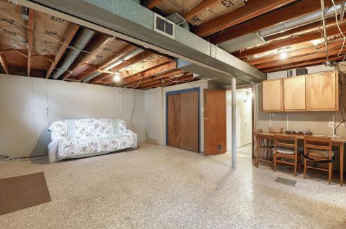 5243 82 Ct, Milwaukee WI 53218-2503 exterior