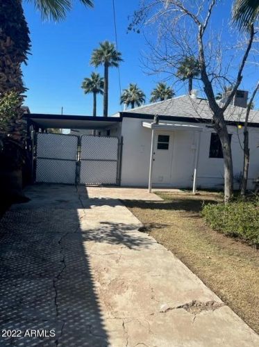 2041 16 Ave, Phoenix AZ 85021-5411 exterior