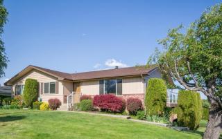 201 70th Ave, Yakima WA  98908-1677 exterior