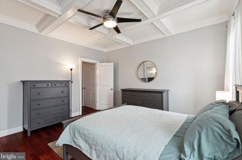 208 Mckean St, Philadelphia PA 19148-2646 exterior