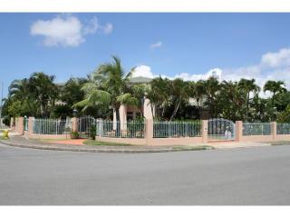 4528 Kolohala St, Honolulu, HI 96816-4954