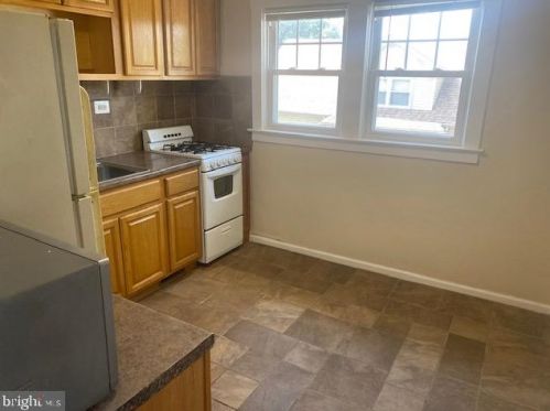 445 Emerald Ave, Camden NJ  08108-2507 exterior