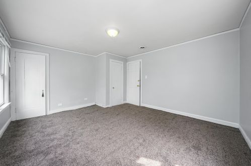 3245 64 Pl, Chicago IL 60638-5418 exterior