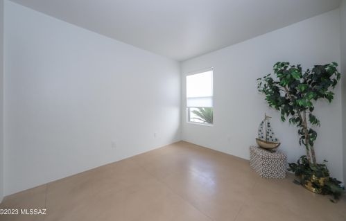 6561 Shadow Bluff Dr, Tucson AZ  85704-6950 exterior