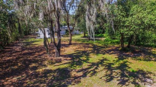 12403 53rd St, Tampa FL 33617-1451 exterior