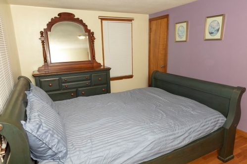 35 Anne St, Springfield MA 01104-2236 exterior