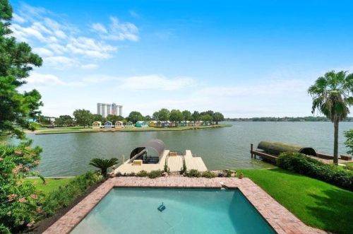 9 La Costa Dr, Montgomery TX 77356-5357 exterior