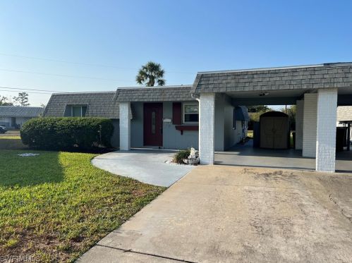 346 Easton Ct, Lehigh Acres, FL 33936-1601