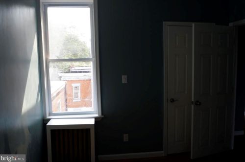 603 52 St, Philadelphia PA 19143-2601 exterior