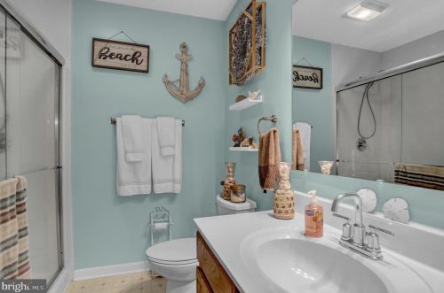 286 Bollinger Rd, Littlestown PA 17340-9121 exterior