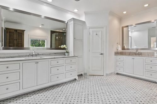 2853 Fondren Dr, Dallas TX 75205-1911 exterior