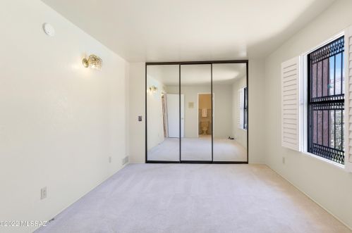 5545 Paseo Cimarron, Tucson AZ  85750-1102 exterior