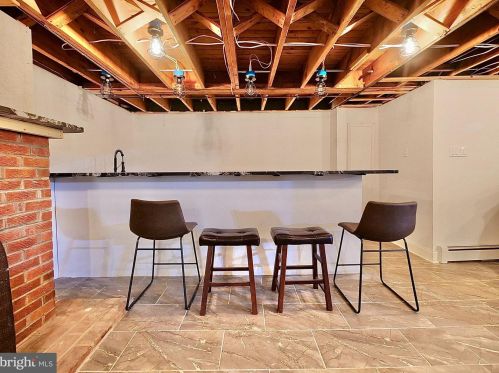 240 Gerald Dr, Chester PA 19014-1717 exterior