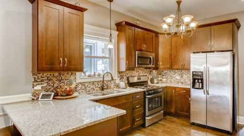 6046 Menard Ave, Chicago IL  60646-3919 exterior