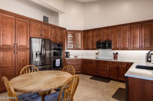 6372 Linda Ln, Chandler AZ 85226-5850 exterior