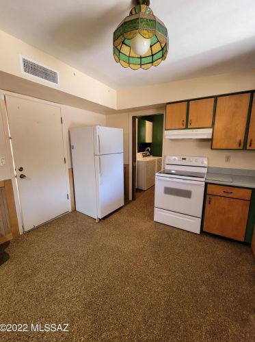 7132 Brk Dr, Tucson AZ 85730-1706 exterior