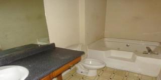 718 Texas Ave, Burlington, NC 27217-6169