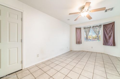 7421 Calle Medina, Tucson AZ  85757-8505 exterior