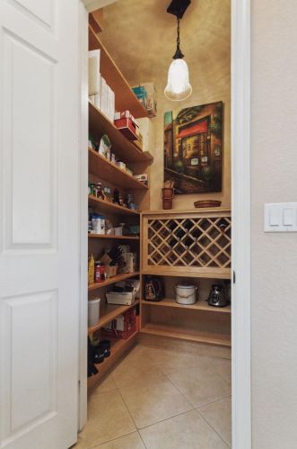 4067 Artesa Dr, Boynton Beach FL 33436-2628 exterior