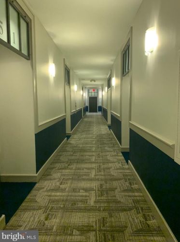 2429 Locust St, Philadelphia PA 19103-5553 exterior