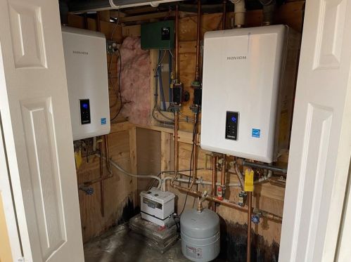 7 Deborah St, Providence RI 02909-4507 exterior