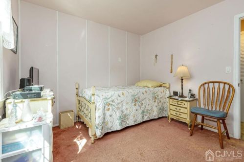 9 Tompkins Rd, Old Bridge NJ 08857-1846 exterior