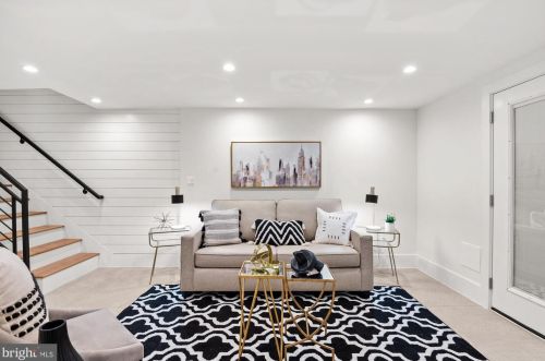 16 Adams St, Washington DC  20001-1026 exterior