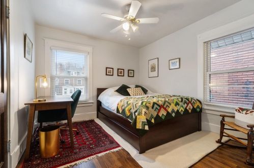 1611 Chislett St, Pittsburgh PA  15206-1312 exterior