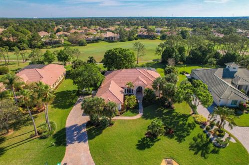 8035 Plantation Lakes Dr, Fort Pierce, FL 34986-3014