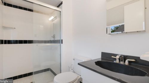 157 Pheasant Ln, Huntingdon Valley PA 19006-3105 exterior