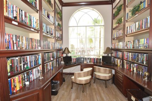 7650 Caprio Dr, Boynton Beach FL 33472-7370 exterior