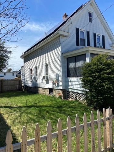 114 Draper St, Springfield MA 01108-2909 exterior