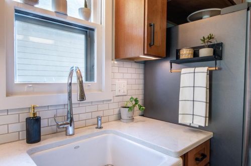 1829 Spaight St, Madison WI  53704-5546 exterior