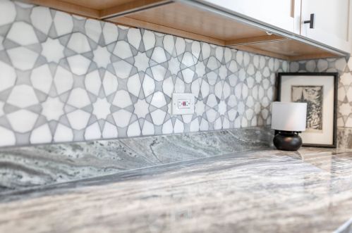 2500 11 Ave, Broadview IL 60155-4814 exterior