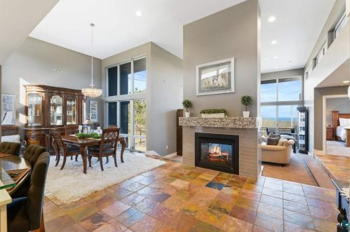 3715 Rdg Rd, Duluth MN 55804-1481 exterior